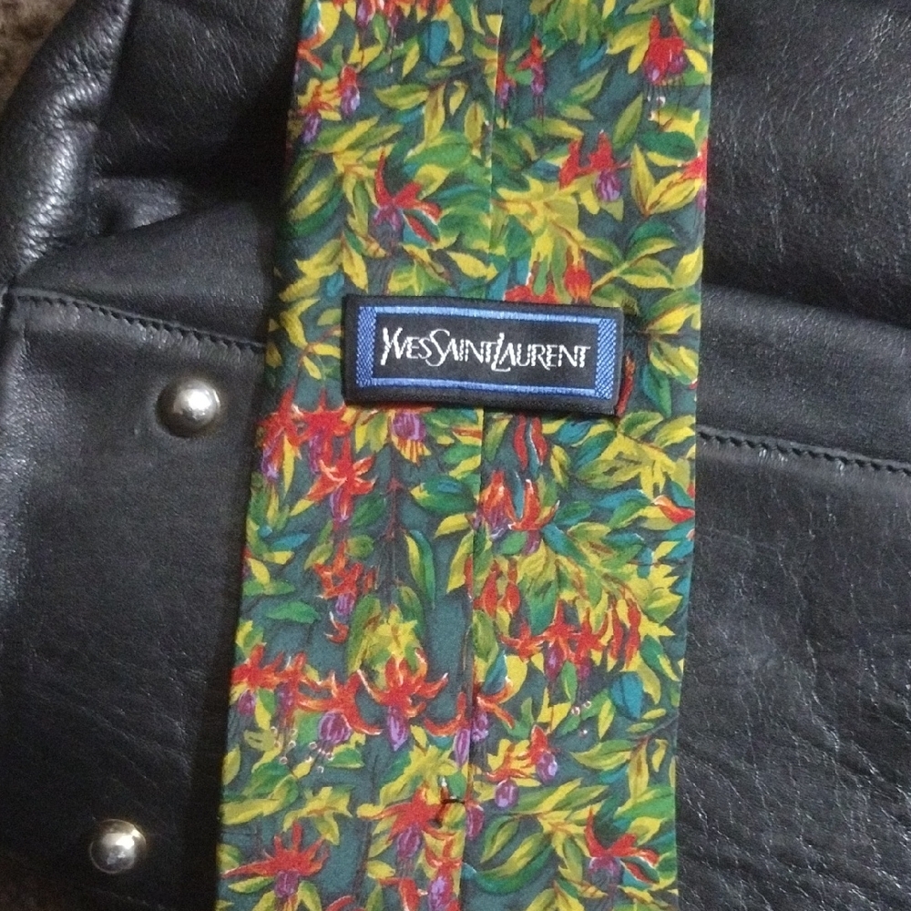 Yves Saint Laurent Green and Red Silk Tie with Tropical Print